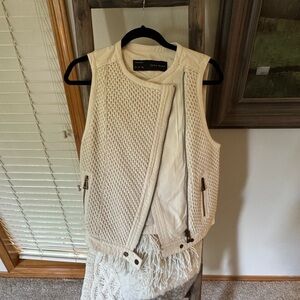 Zara Off-White Textured Vest